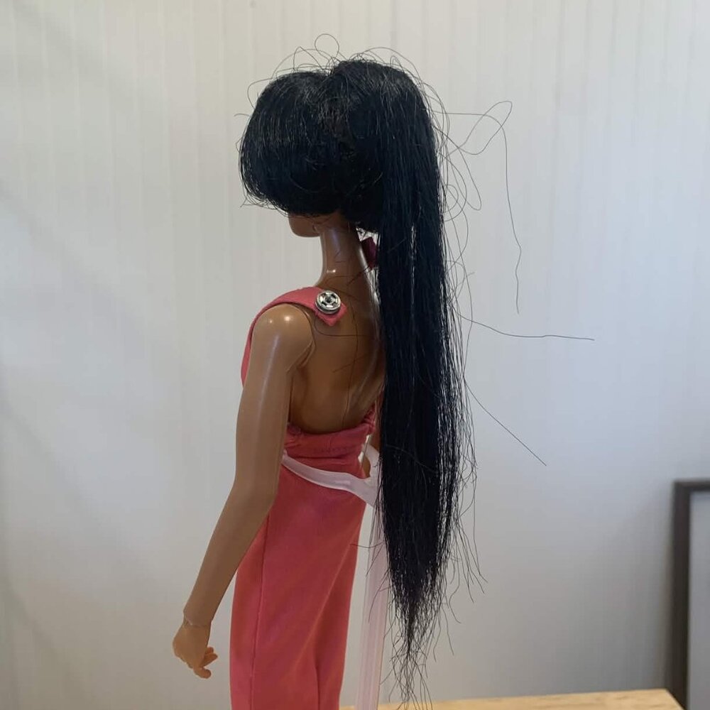 1975 Mego Growing Hair Cher Doll - Picture 2 of 4